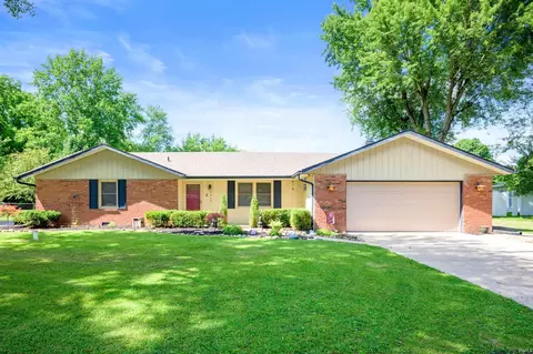 5512 Emerson Way, Anderson, IN 46017