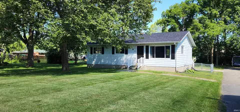 710 E Rose Ln, Syracuse, IN 46567 photo 1