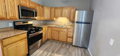710 E Rose Ln, Syracuse, IN 46567 photo 13