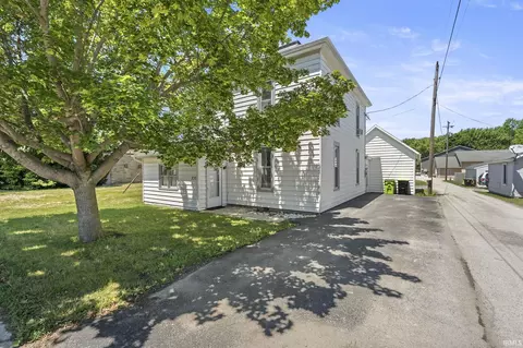 235 N Clark St, Markle, IN 46770 photo 2