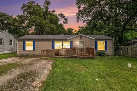 54412 Independence St, Elkhart, IN 46514