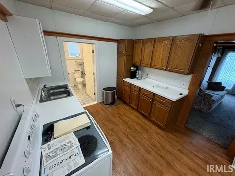 332 W Grant St, Lagrange, IN 46761 photo 8