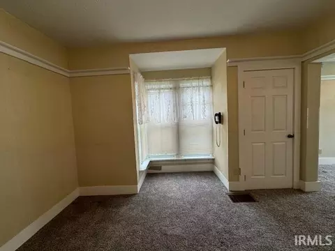 332 W Grant St, Lagrange, IN 46761 photo 6