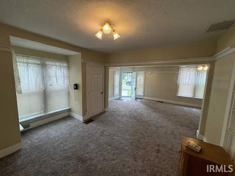 332 W Grant St, Lagrange, IN 46761 photo 5