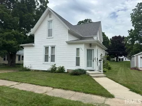 332 W Grant St, Lagrange, IN 46761 photo 2