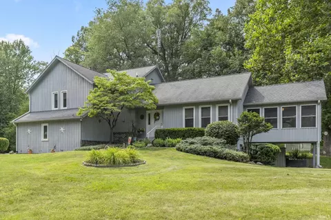 2034 W Wildwood Trl, Warsaw, IN 46580
