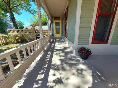 106 E 9th St, Jasper, IN 47546 photo 6