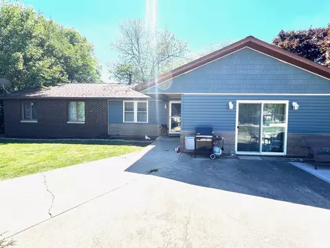 902 E 9th St, Fowler, IN 47944 photo 3