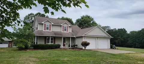 1844 E Heaton Ln, Bloomfield, IN 47424