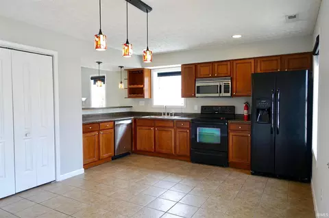 2700 E Bressingham Way, Bloomington, IN 47401 photo 11