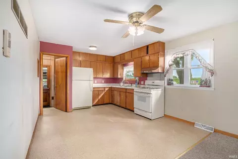 390 N 450 E, Lagrange, IN 46761 photo 5