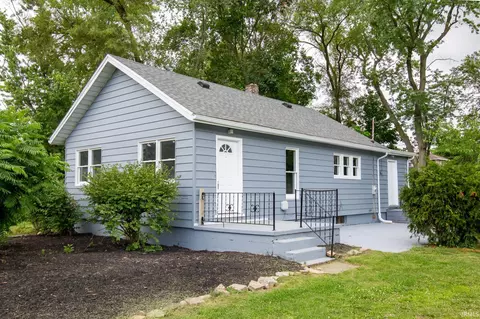 3020 Peoria St, Elkhart, IN 46517