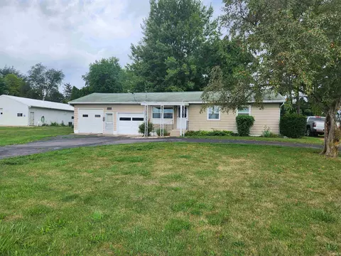 710 N Union St, Pennville, IN 47369