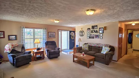 705 Devoe Dr, Sweetser, IN 46987 photo 7