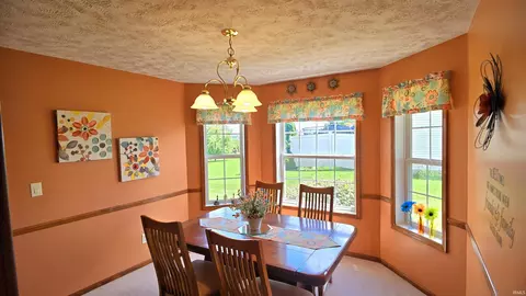 705 Devoe Dr, Sweetser, IN 46987 photo 8