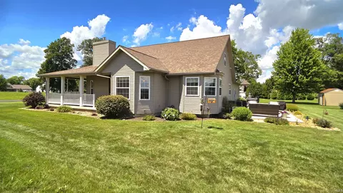 705 Devoe Dr, Sweetser, IN 46987 photo 30