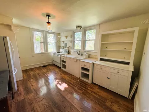 3857 N Meridian St, Windfall, IN 46076 photo 3