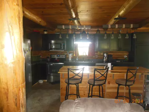 1612 E 150 N Rd, La Porte, IN 46350 photo 9