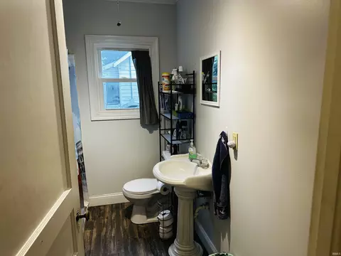 307 E William St, Washington, IN 47501 photo 17