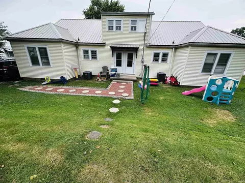 307 E William St, Washington, IN 47501 photo 22