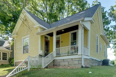912 W 6th St, Bloomington, IN 47404