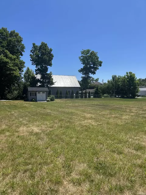8075 E Louie St, Syracuse, IN 46567 photo 3