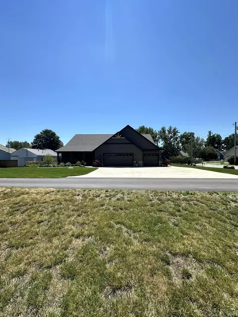 8075 E Louie St, Syracuse, IN 46567 photo 4