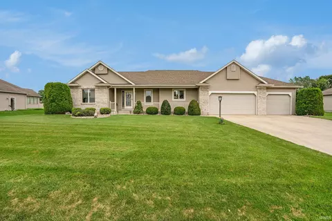 28579 Golden Pond Trl, Elkhart, IN 46514