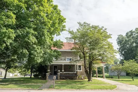 221 W Harrison St, Orleans, IN 47452