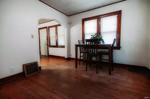 515 E Waverly Ave, Goshen, IN 46526 photo 13