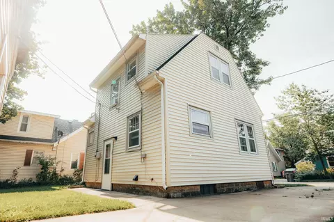 515 E Waverly Ave, Goshen, IN 46526 photo 5