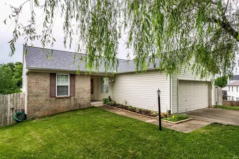 1531 W Leighton Ln, Bloomington, IN 47403