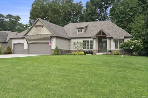 51591 Copper Forest Ln, Granger, IN 46530 photo 5