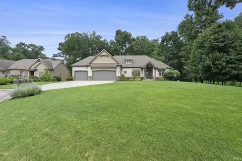 51591 Copper Forest Ln, Granger, IN 46530 photo 4