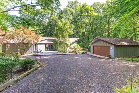 5451 E James Rd, Bloomington, IN 47408 photo 2