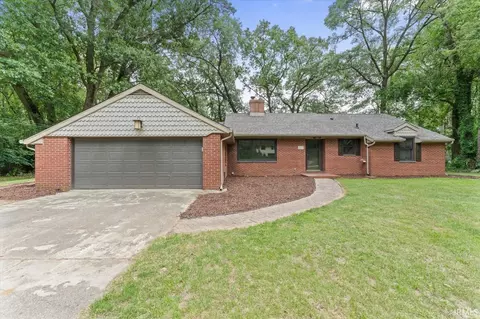 2211 Grant St, Elkhart, IN 46514