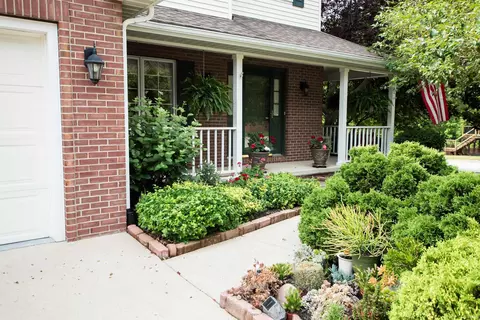 4308 W Maefield St, Bloomington, IN 47404 photo 2