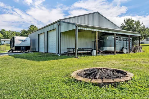 157 Bennett Rd, Bedford, IN 47421 photo 4