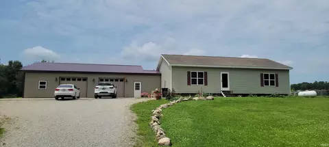 4384 N 100 W, Rochester, IN 46975