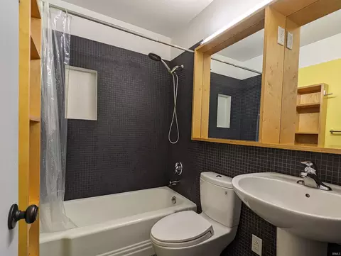 2632 E 5th St, Bloomington, IN 47408 photo 8