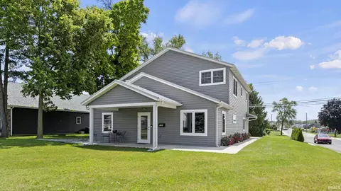 1404 E Center St, Warsaw, IN 46580