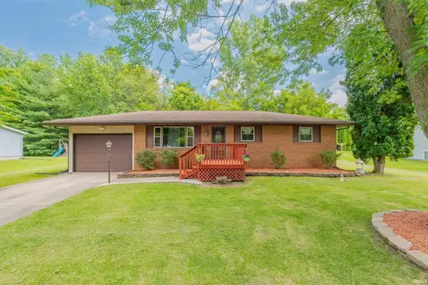 1715 Vandeveer St, Warsaw, IN 46580