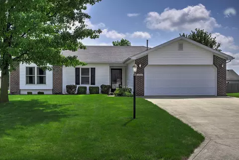 616 Prairie Ln, Ossian, IN 46777