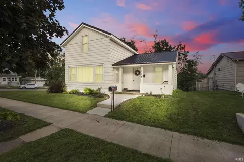 114 N Poplar St, Lagrange, IN 46761 photo 1
