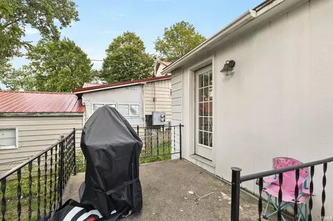 114 N Poplar St, Lagrange, IN 46761 photo 27