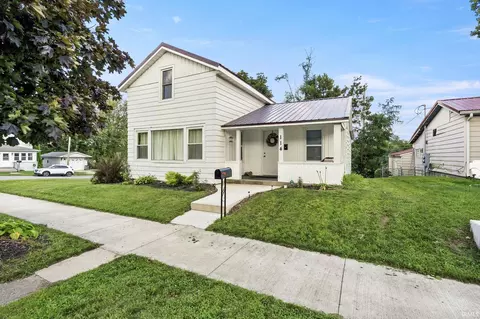 114 N Poplar St, Lagrange, IN 46761 photo 3