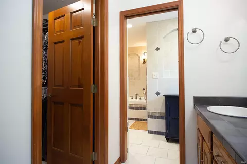 2332 E Plateau Pl, Bloomington, IN 47401 photo 10