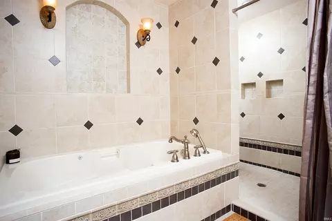 2332 E Plateau Pl, Bloomington, IN 47401 photo 11