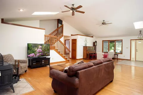 2332 E Plateau Pl, Bloomington, IN 47401 photo 7