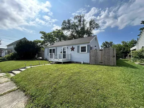 424 E Silver St, Bluffton, IN 46714 photo 3